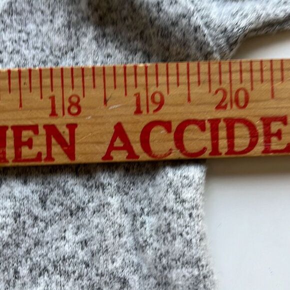 NWT Fornia Long Sleeve Crop Top Super Soft Women Small - Picture 6 of 8